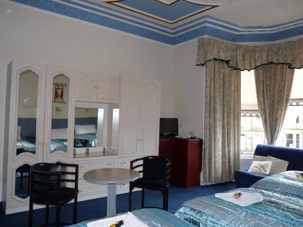 Alba Hills Guest House Эдинбург Номер фото