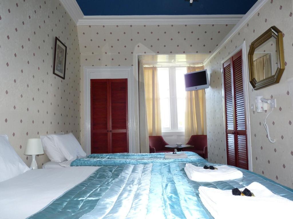 Alba Hills Guest House Эдинбург Номер фото