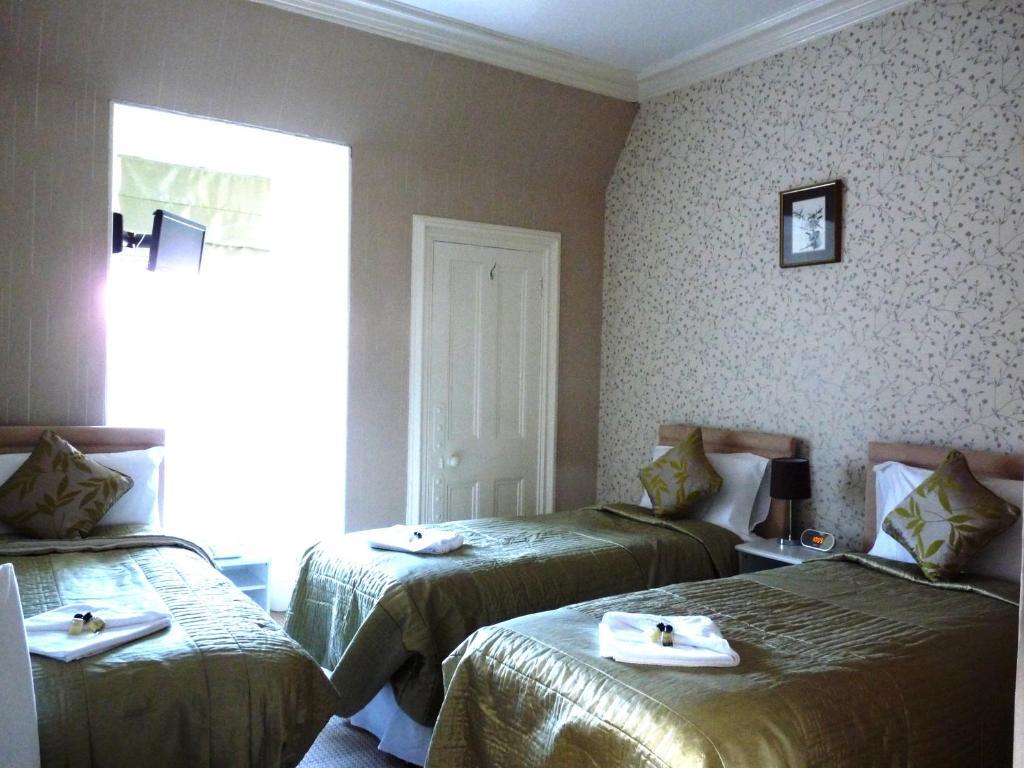 Alba Hills Guest House Эдинбург Номер фото